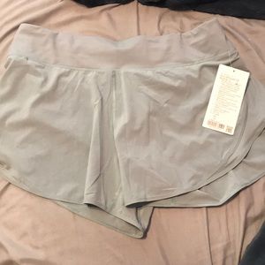 Run Off Route Shorts 4”